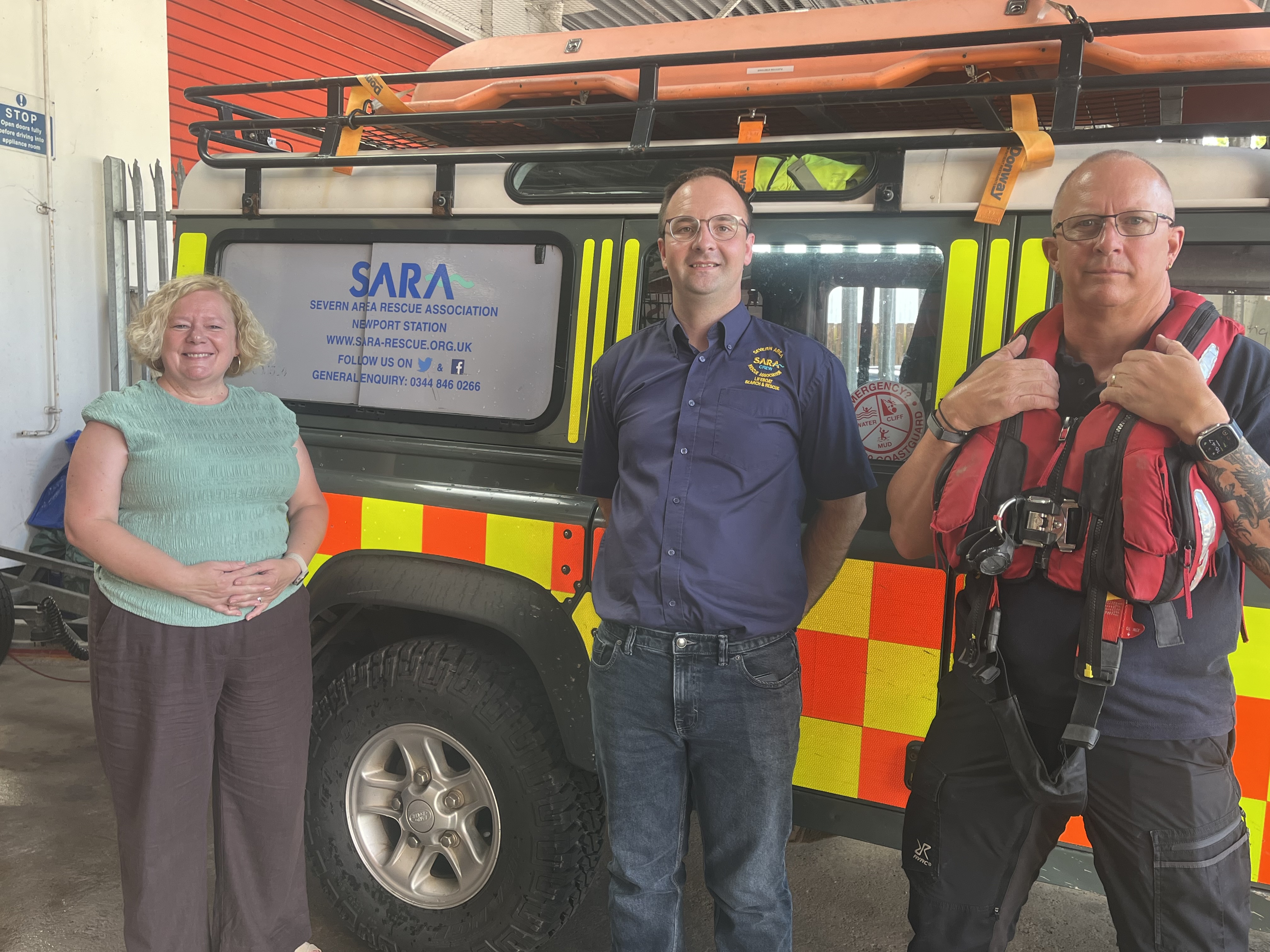 Jane Mudd with members of SARA