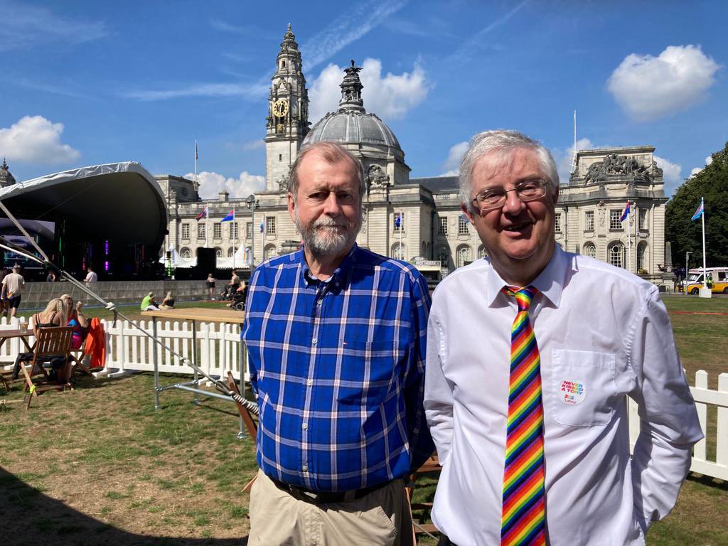 Jeff Cuthbert with First Minister Mark Drakeford