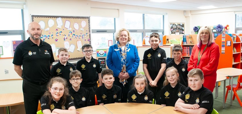 Jane Mudd with children from Penygarn school