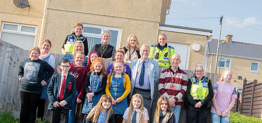 PCC Visits Blaenau Gwent's Fashionistas