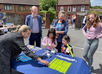 Jeff Cuthbert with local residents