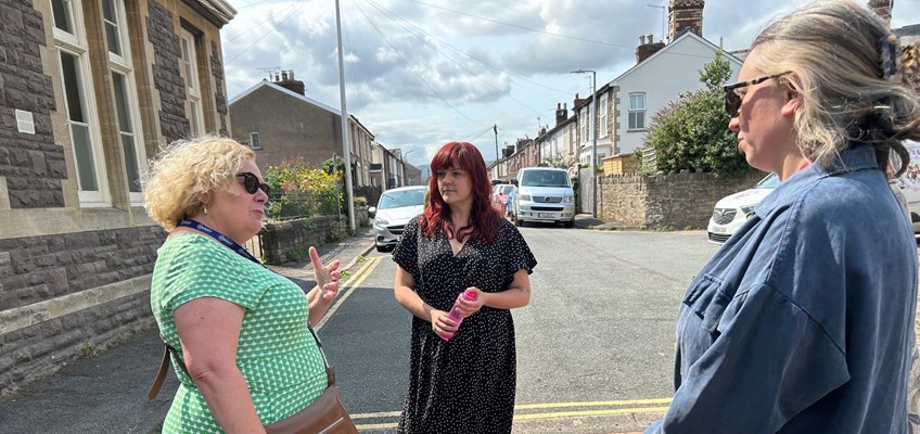 Jane Mudd with Abergavenny town councillors