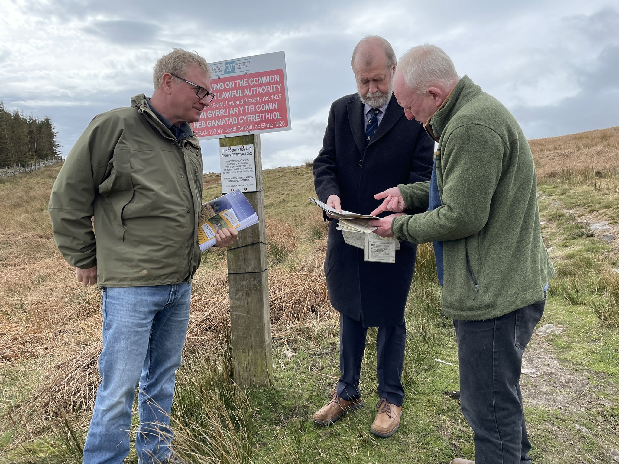 Jeff Cuthbert with council officers 